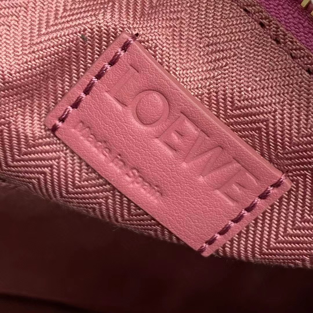 Loewe Small Puzzle Bag in Classic Calfskin Dark Pink